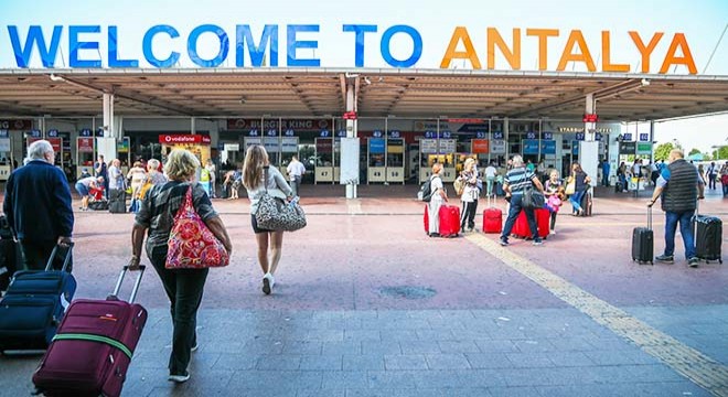 2026 turizminde yüzde 5-8'lik büyüme hedefi