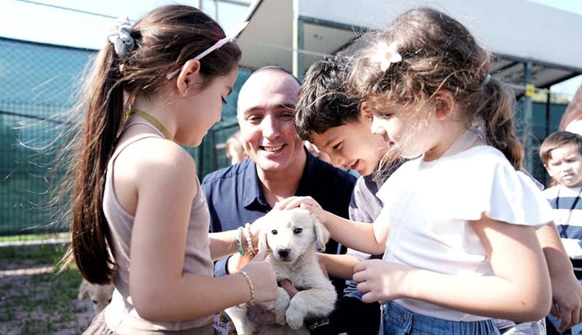 Başkan Kotan ve miniklerden can dostlara ziyaret
