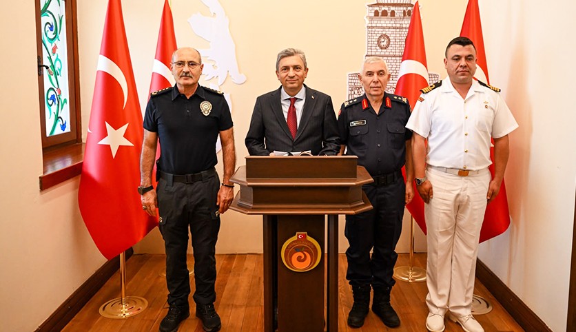 Vali Şahin’den eylül ayı güvenlik ve asayiş değerlendirmesi