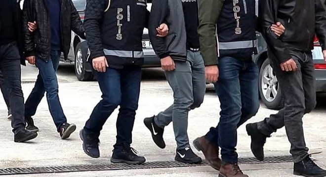 6 ilde FETÖ operasyonu: 13 gözaltı kararı