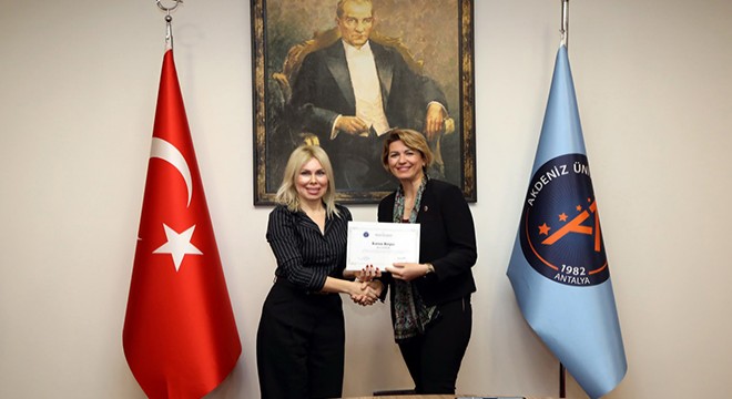 Akdeniz Üniversitesi'nden muhtarlara eğitim