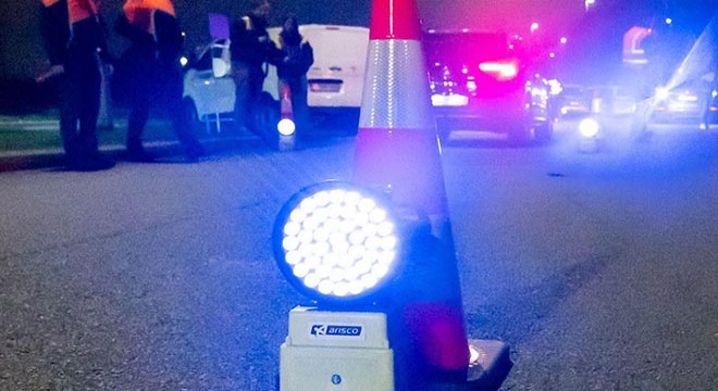 Belçika’da trenle okul servisi çarpıştı: 4 ölü