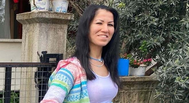 Eşi tarafından öldürülen Sermin’in tabutunu kadınlar taşıdı