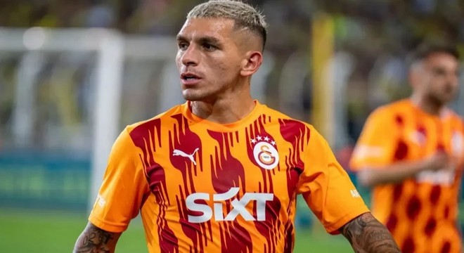 Galatasaraylı futbolcu Torreira’ya yumruklu saldırı