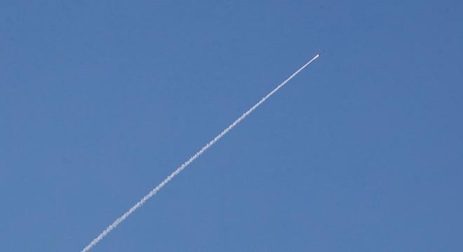 İran, İsrail ve ABD üslerine 44’üncü saldırı dalgasını başlattı
