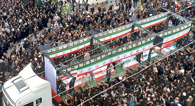 İran’da hayatını kaybedenlerin sayısı 867'ye yükseldi