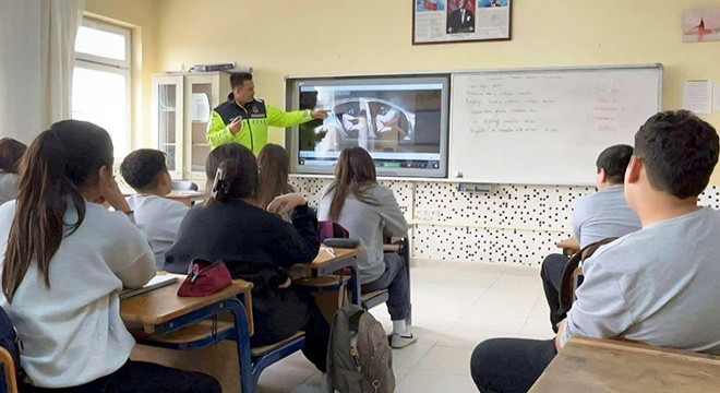 Jandarmadan trafik kuralları eğitimi