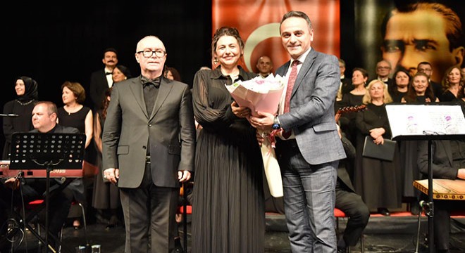 Kepez’de Selami Şahin şarkılarıyla unutulmaz gece