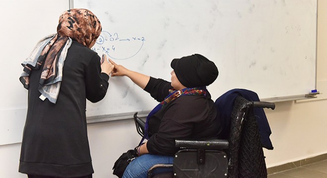 Kepez’de engeller eğitimle aşılıyor