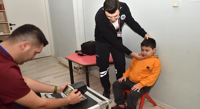 Kepez’den öğrencilere göz taraması