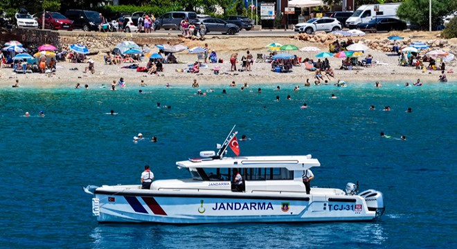 Manavgat ve Kaş’ta botlu denetim