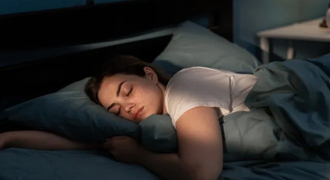 Melatoninden daha etkili! Dakikalar içinde uyumanın sırrı