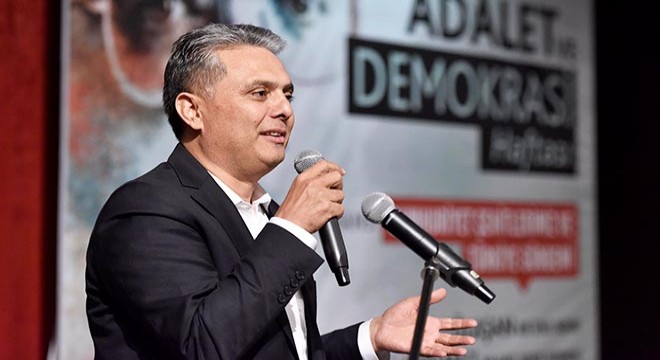 Muratpaşa’da aydınlığa adanmış bir panel