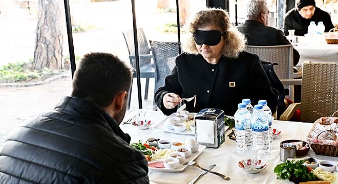 Muratpaşa’dan ‘Beyaz Baston’ farkındalığı