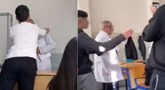 Öğrencilerin alay ettiği öğretmene velilerden destek