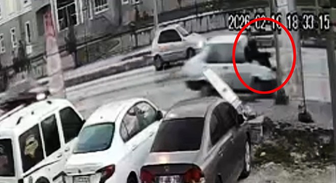 Otomobilin çarptığı yaya yaralandı
