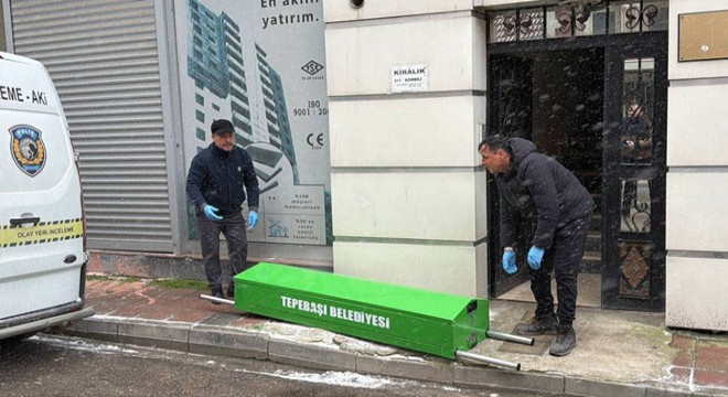 Pencereden atladı, eşi de ölü bulundu