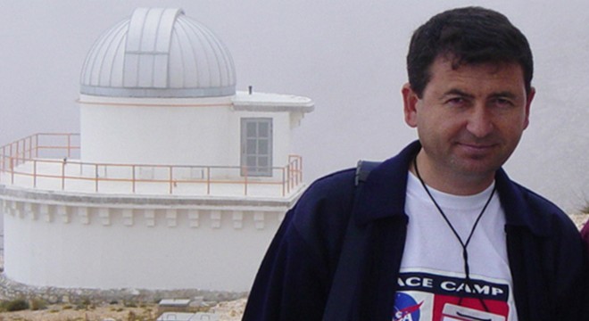 Prof. Dr. Esenoğlu açıkladı: Düşen kuyruklu yıldızın parçaları
