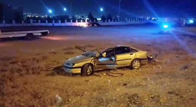 TIR’a arkadan çarpan otomobildeki 2 çocuk öldü